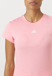 adidas Performance Spordi T-särk - semi pink spark/white