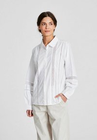 Bluza s gumbima - white