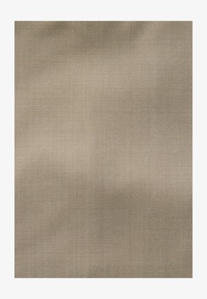 Beżowy materiał o gładkiej teksturze i subtelnym diagonalnym wzorze tkania, charakteryzujący się jednolitym kolorem i minimalnym widocznym połyskiem.