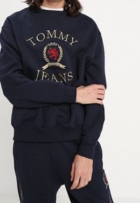Tommy Jeans Sudadera - dark green