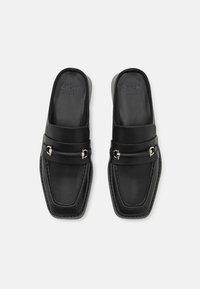 Zign Studio LEATHER - Natikače - black