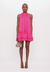 Alice + Olivia ERNA HALTER TIERED MINI DRESS - Kokteiļkleita/ballīšu kleita - pink