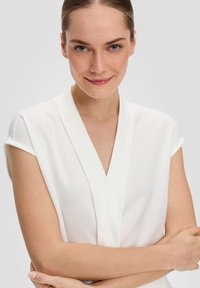 s.Oliver BLACK LABEL T-Shirt basic - ecru