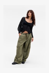 Não selecionado, black