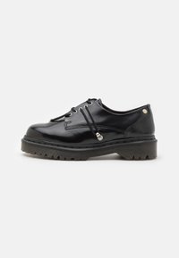 Dr. Martens ZEFFIR 5I - Kasdieniai suvarstomi batai - black/buttero