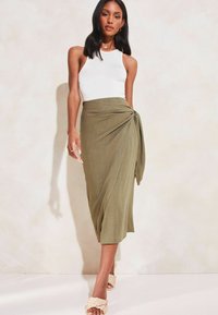 Lipsy TIE WAIST MIDI  TALL  - Átlapolós szoknya - khaki green