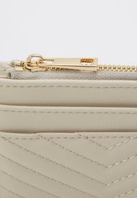 Even&Odd Portafoglio - off white