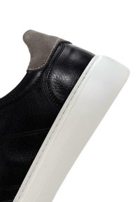 Derimod Sneakers basse - black