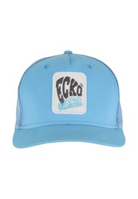 Sininen lippis, jossa on litteä lippa ja valkoinen brodeerattu logopatch. Designissa on verkkopaneelit sivuilla hengittävyyden lisäämiseksi.