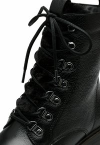 Tamaris Snowboot/Winterstiefel - black