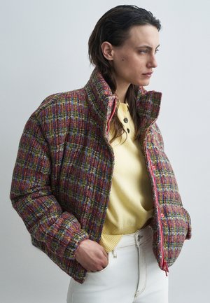 - Kurtka Bomber