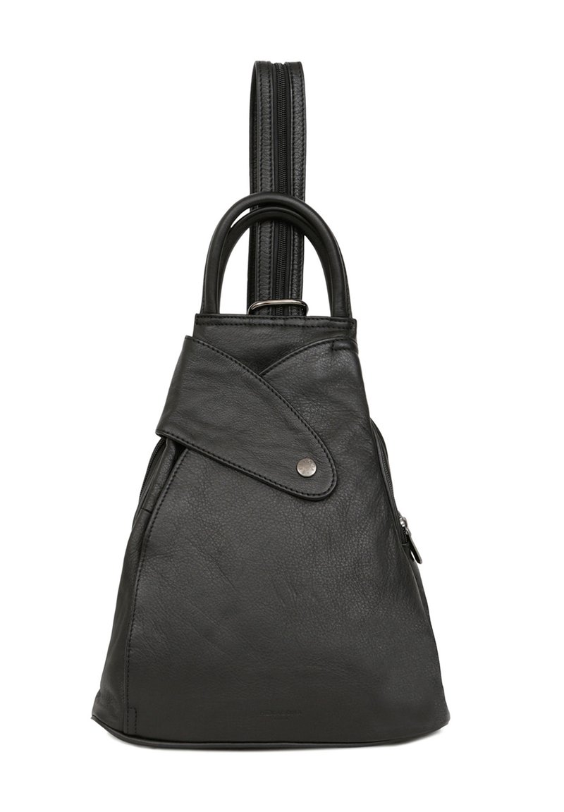 Borsa a tracolla in pelle nera con forma triangolare, manici strutturati, chiusura a patta e tasca con zip. Finitura morbida e texturizzata.