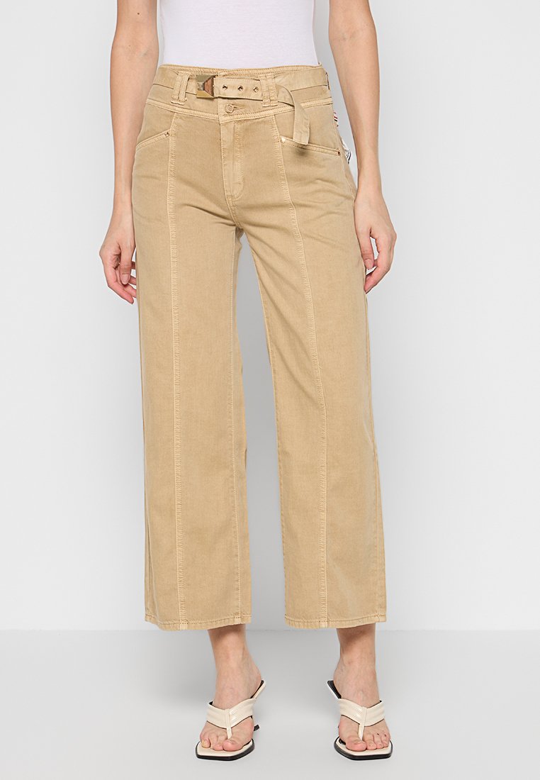 Gaudi Flared Jeans mosterdgeel