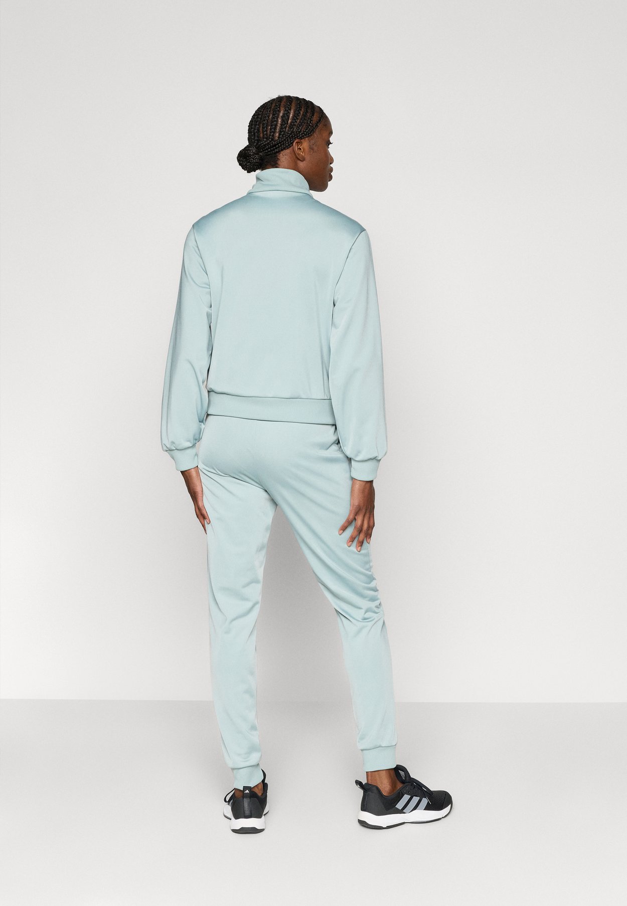 FEELCOZY TRACKSUIT