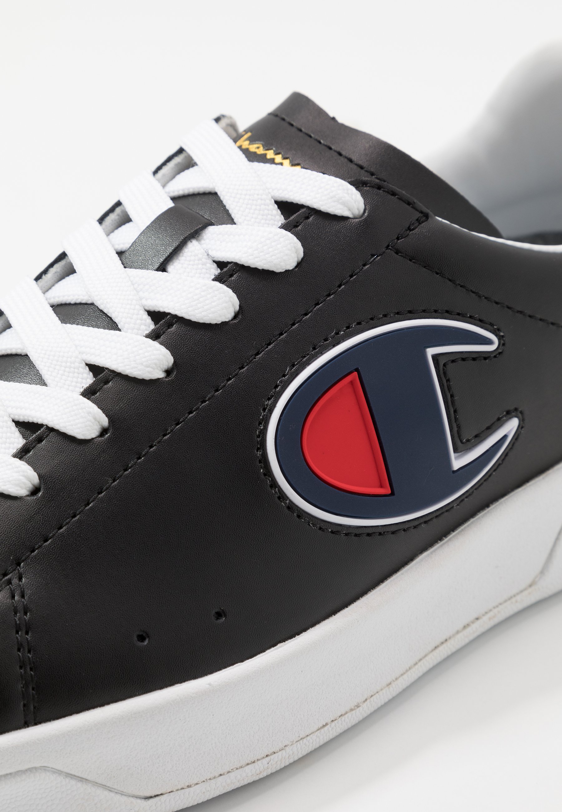Champion LOW CUT SHOE M979 Basketballsko blackwhite Champion LOW CUT SHOE M979 Basketballsko white Zalando.no