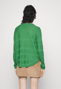 ONLY ONLCAVIAR - Camisola - leprechaun