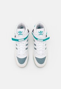 adidas Originals FORUM MID UNISEX - Sapatilhas de cano alto - footwear white/offwhite/green