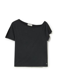 Haut noir à manches courtes avec un décolleté large, fabriqué en tissu lisse. Présente un design minimaliste et un accent de logo au niveau de l'ourlet.