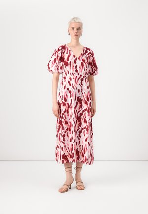 YASNENO DRESS  - Robe de jour - strawberry cream
