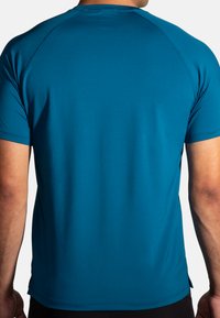 Brooks ATMOSPHERE SHORT SLEEVE 2.0 - Sports T-shirts - dk ocean pixel stripe