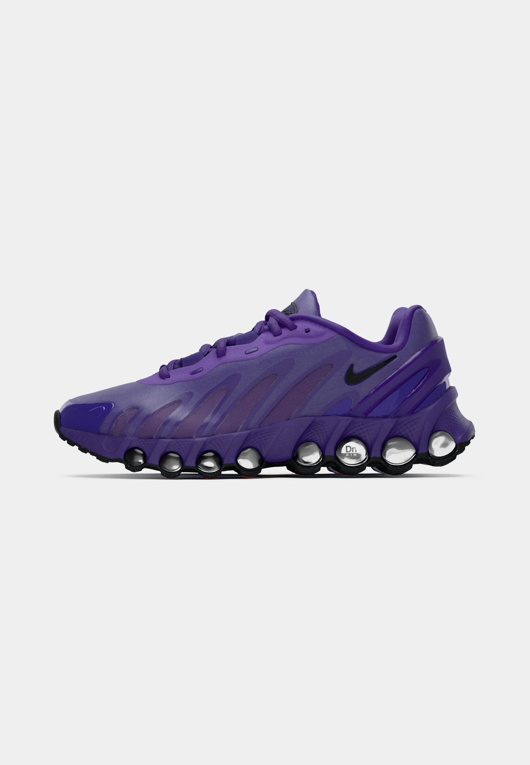 new purple nike shoes