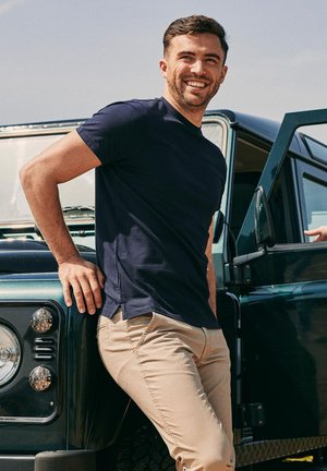 Suitable, RESPECT JIM OLIVE - T-shirt basic - blau