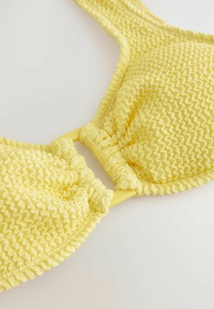 Next REGULAR FIT - HARDWARE CROP - Haut de bikini - yellow crinkle