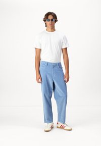 Santa Cruz BIG PANTS UNISEX - Kelnės - crystal blue cord