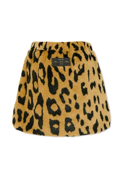 Gonna leopard con stampa in materiale morbido simile alla pelliccia, con un'etichetta nera. Il design presenta una forma svasata e una leggera lucentezza.