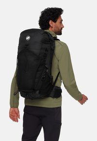 Mammut DUCAN SPINE 28-35 - Ryggsekk - black