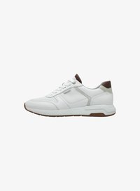 Unselected, white