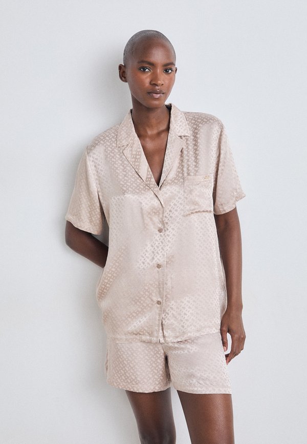MONOGRAM SHORT SET - Pyjama set - light beige
