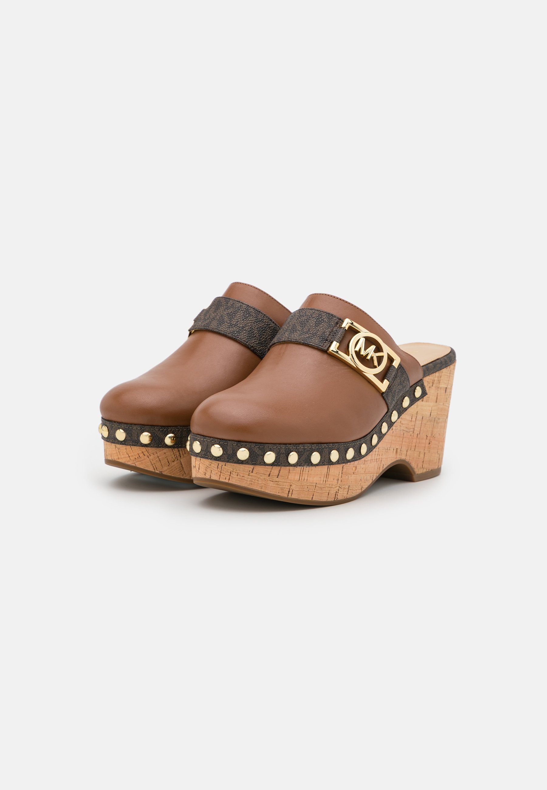 freya clog coach