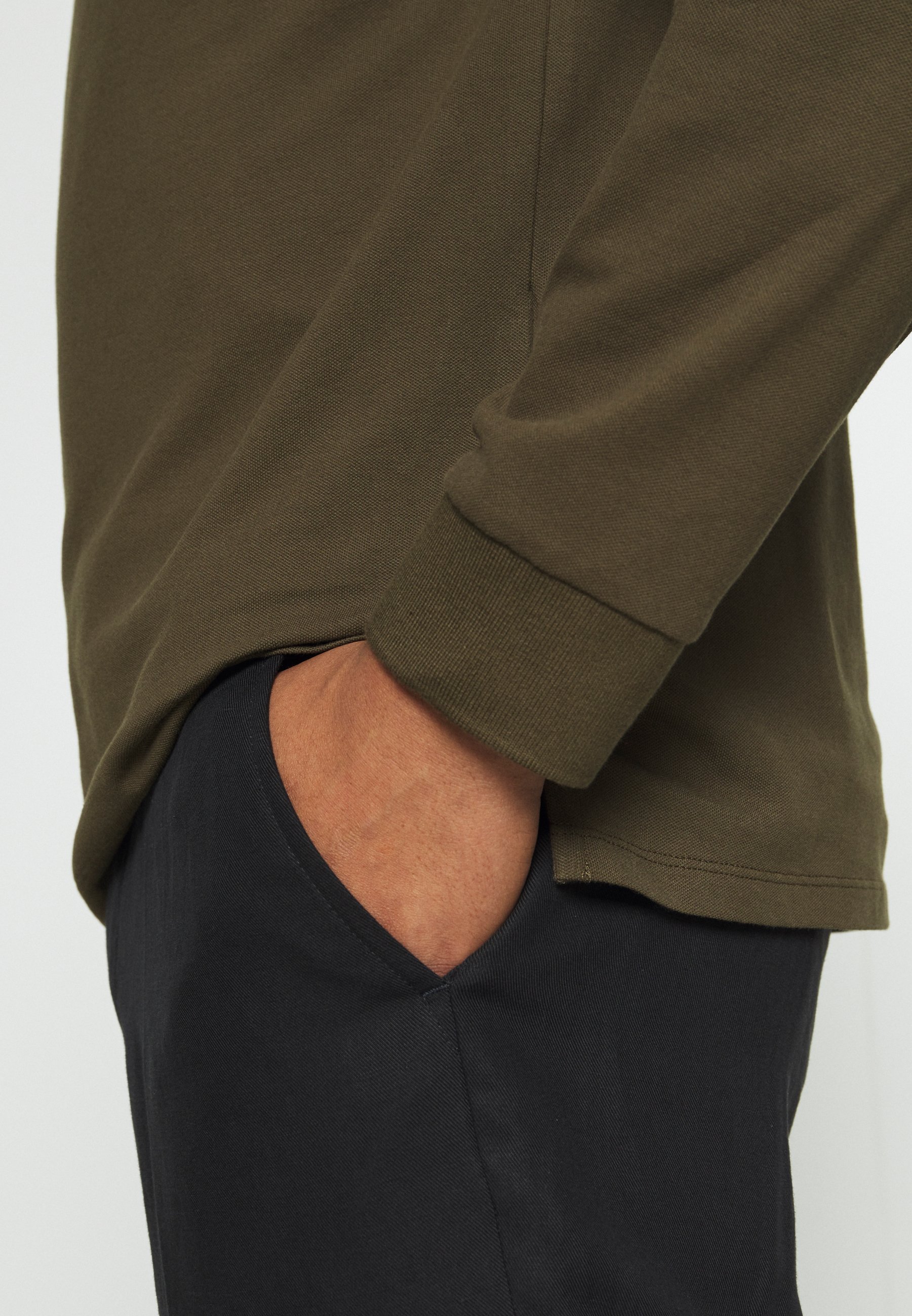 C.P. Company LONG SLEEVE Poloskjorter ivy green Zalando.no C.P. Company LONG SLEEVE Skjorte ivy green Zalando.no