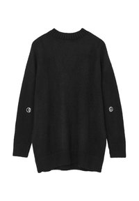 Maglione oversize nero con colletto e polsini a coste, realizzato in tessuto a maglia testurizzato. Presenta hardware decorativo argentato sulle maniche.