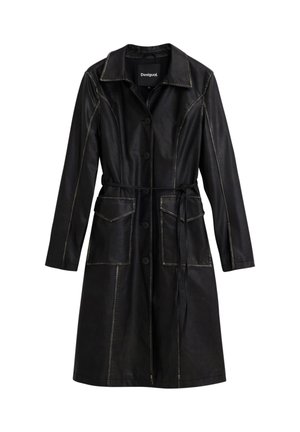 Schwarzer Leder-Trenchcoat mit einem Kragen, Knopfverschluss, zwei vorderen Taschen, einem Taillengürtel und kontrastierenden Nähdetails.