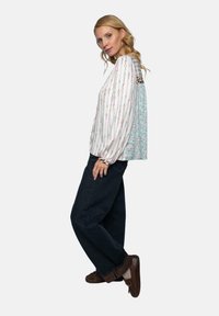 Emily van den Bergh Bluse - rose peach belts
