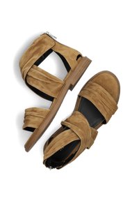 Notre-V PLATTE - Sandalen - cognac