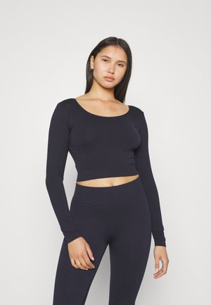 EVER INFUSED ALOE CROP - Pyžamový top - black