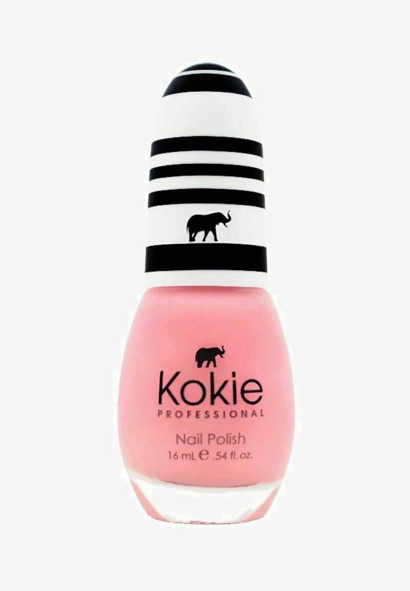Kokie Professional nagellack i ljusrosa förpackning. Rund glasflaska med ett svart och vitt randigt lock med ett elefantmönster.