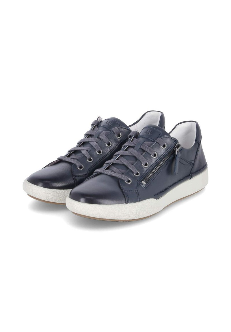Baskets en cuir bleu marine avec semelle en caoutchouc blanche, à lacets et fermeture éclair sur le côté. Texture lisse avec des accents de couture. Style sportif classique.