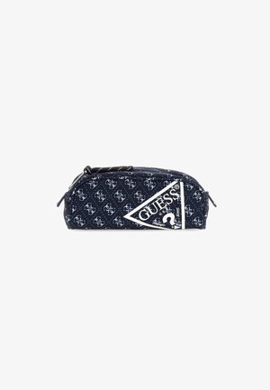 Trousse en tissu bleu marine avec un motif logo sur l'ensemble ; présente une fermeture éclair et un design d'accent de marque blanc. Forme rectangulaire compacte.