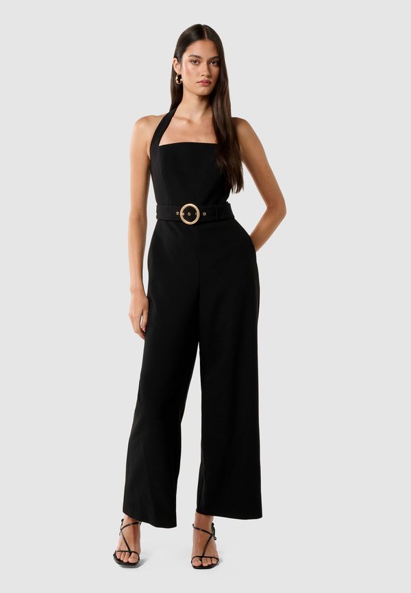REMMIE HALTER - Jumpsuit - porcelain
