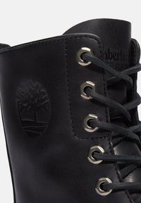 Timberland WATERPROOF - Stivaletti con plateau - black