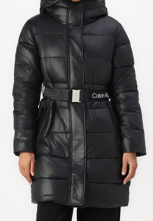 Abrigo de invierno - black