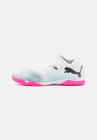 Puma - FUTURE 7 MATCH IT - Terem futballcipők - white/black/poison pink Miniatűr kép 1