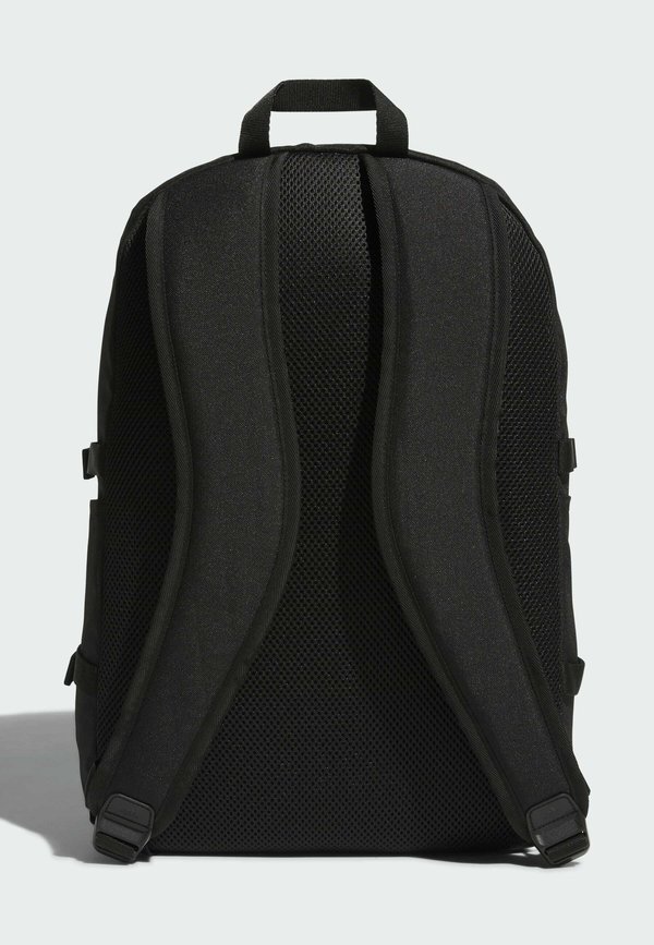 ESSENTIALS MULTI POCKET - Rucksack2