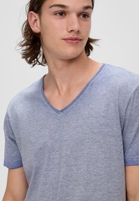 QS T-shirt basic - flieder