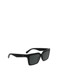 Ochelari de soare rectangulați negri, cu lentile �întunecate, finisaj mat și detalii simple. Prezintă logo pe lateral. Ramele au o formă unghiulară.
