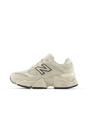 9060 - Tenisky - shipyard linen